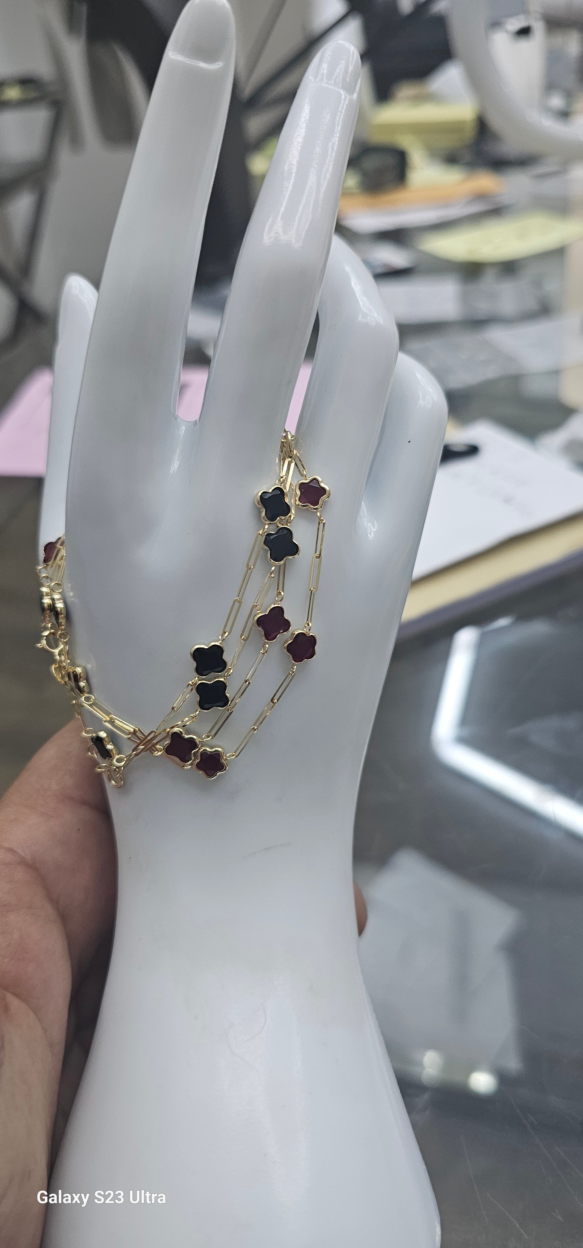 Hermoso set de 4 manillas 10 kt
