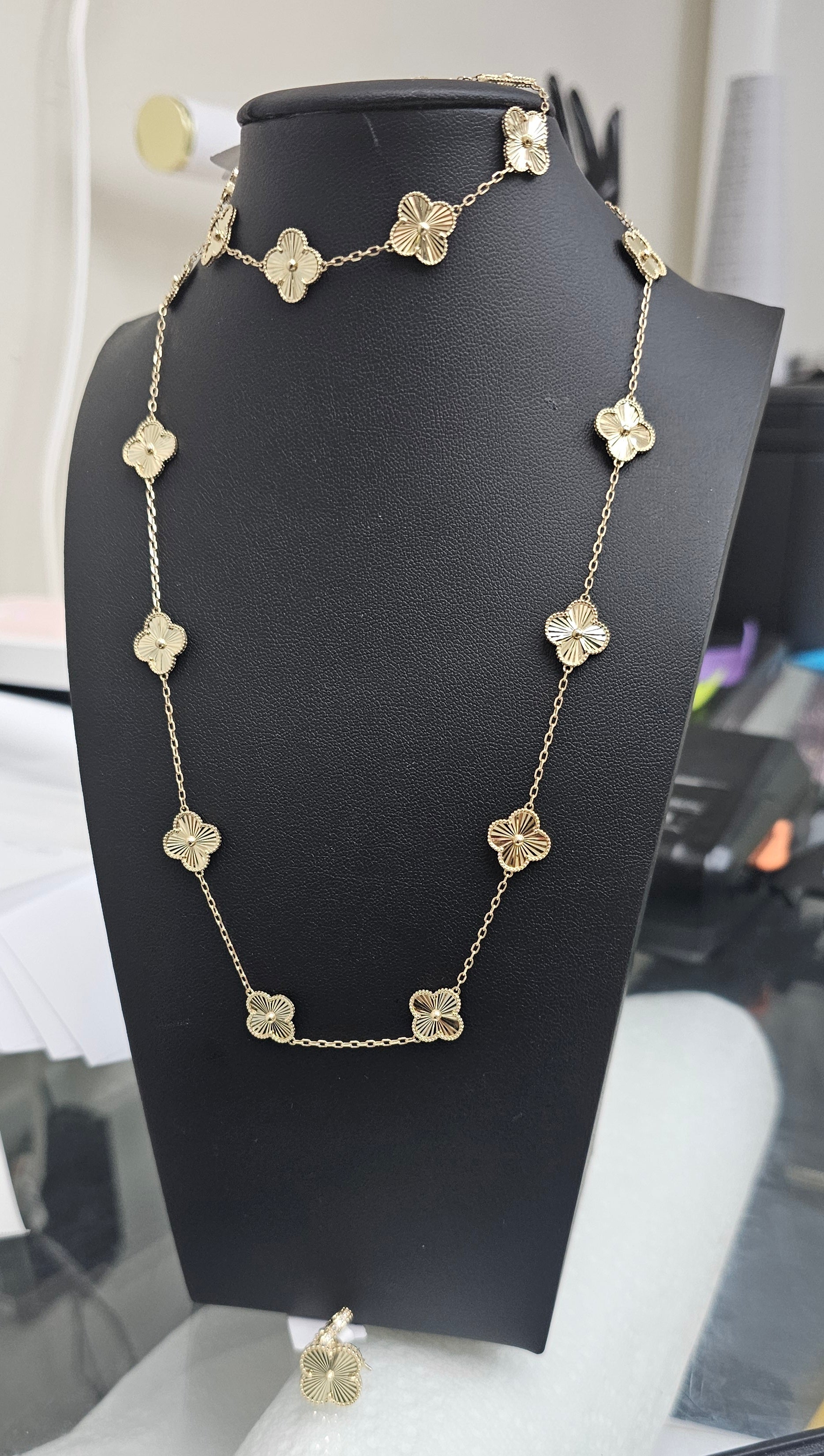 Hermoso set 10 kt