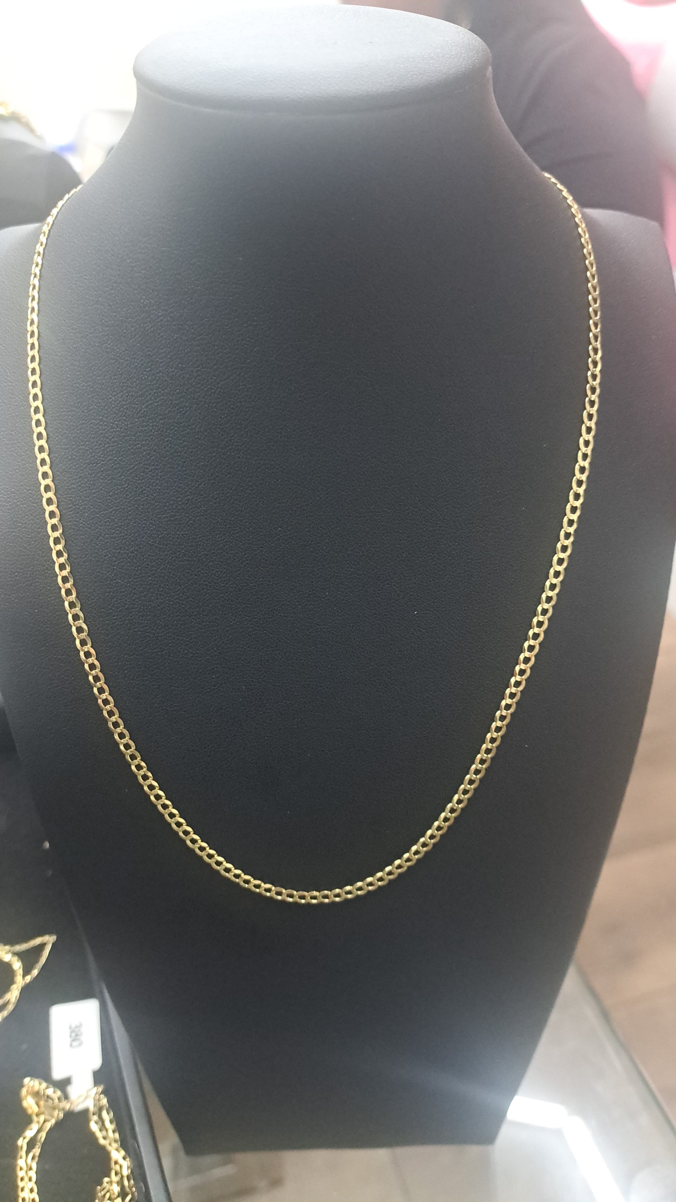 Hermosa cadena 10 kt zize 20 por 3.3 mm